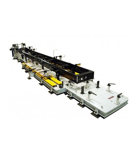 Riveting fixture for LCV